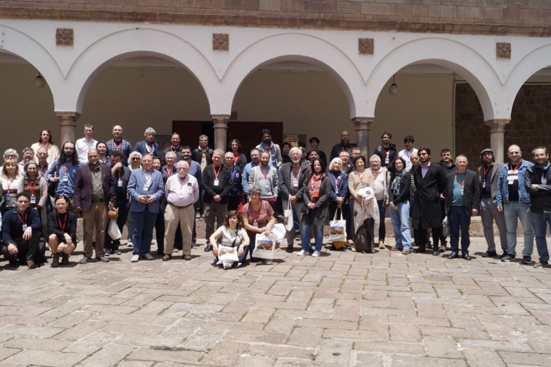 Выступление Михаила Смирнова на международном конгрессе по логике "UNILOG-8" (Куско, Перу) Иллюстрация к новости: Выступление Михаила Смирнова на международном конгрессе по логике "UNILOG-8" (Куско, Перу)